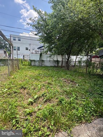 12603 BISCAYNE DR, Philadelphia, PA 19154