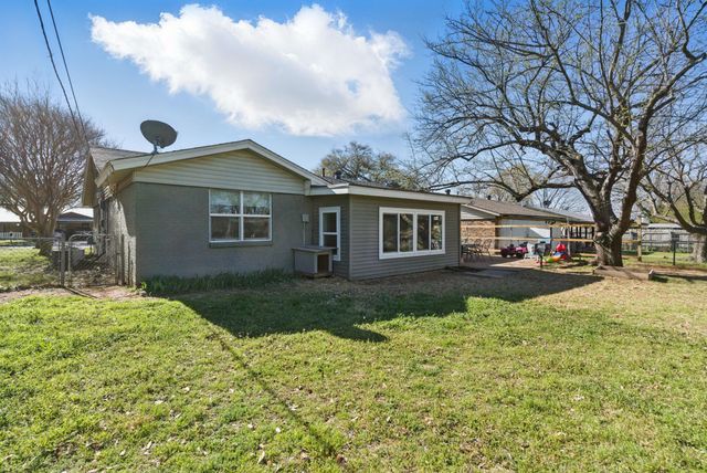 1410 Southern Boulevard, Cleburne, TX 76033