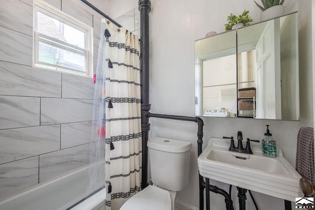 1038 Cedar St, Pueblo, CO 81004