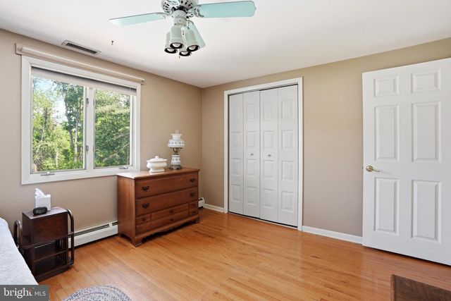 937 POWDERHORN DR, Lansdale, PA 19446