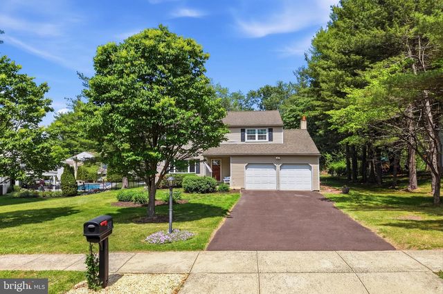 937 POWDERHORN DR, Lansdale, PA 19446
