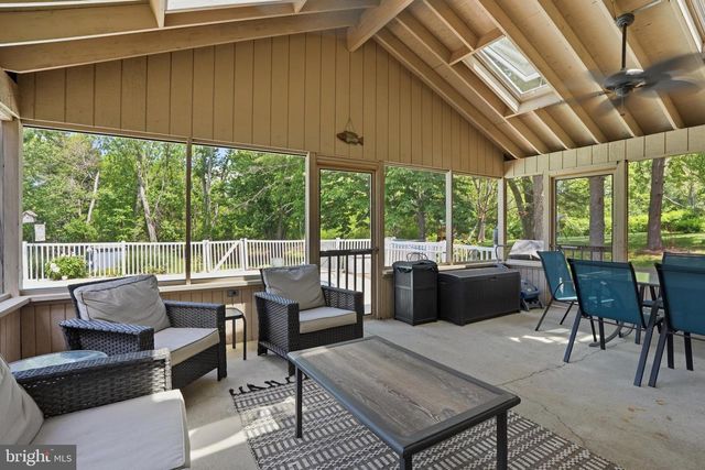 937 POWDERHORN DR, Lansdale, PA 19446