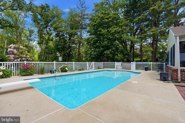 937 POWDERHORN DR, Lansdale, PA 19446