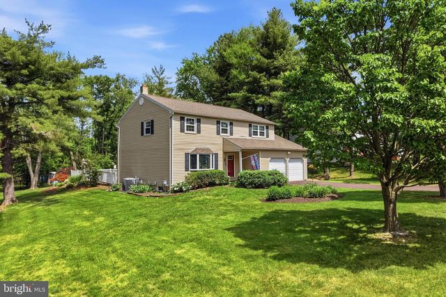 937 POWDERHORN DR, Lansdale, PA 19446