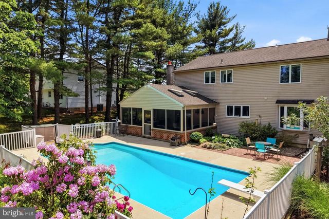 937 POWDERHORN DR, Lansdale, PA 19446