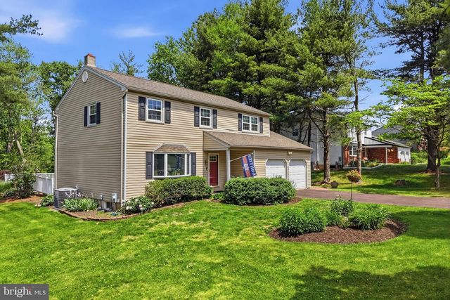937 POWDERHORN DR, Lansdale, PA 19446