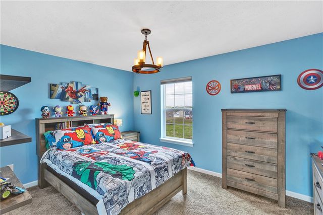 117 Hawthorne Dr, Connoquenessing Boro, PA 16033