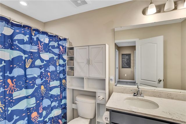 117 Hawthorne Dr, Connoquenessing Boro, PA 16033