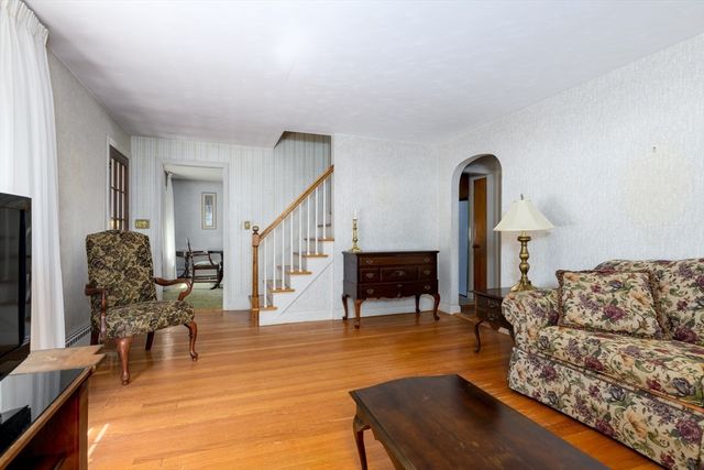44 Zenith Drive, Worcester, MA 01602