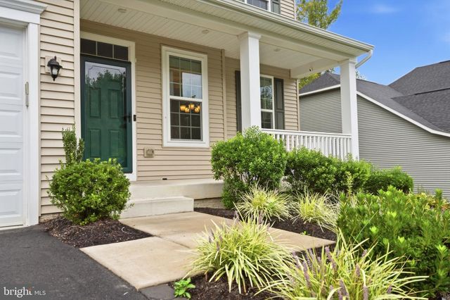 1 KNOB CREEK CT, Stafford, VA 22556
