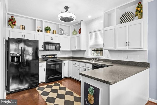 6618 TWIN CEDARS CT, Fredericksburg, VA 22407