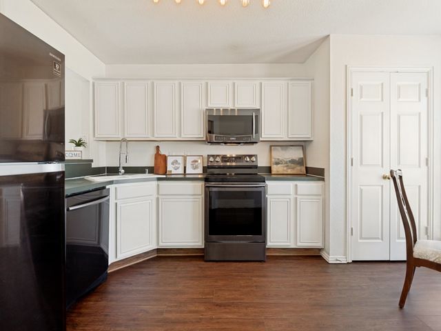 1053 Port Mansfield Drive, Little Elm, TX 75068
