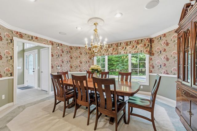 1722 W Kilgore Road, Kalamazoo City, MI 49008