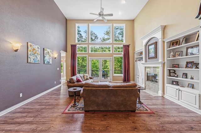 1722 W Kilgore Road, Kalamazoo City, MI 49008