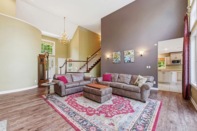 1722 W Kilgore Road, Kalamazoo City, MI 49008