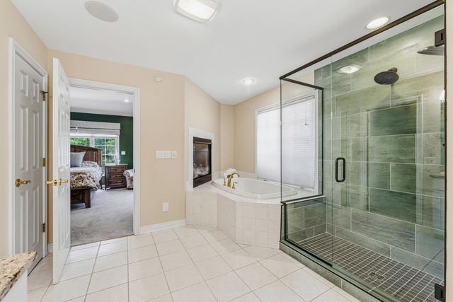 1722 W Kilgore Road, Kalamazoo City, MI 49008