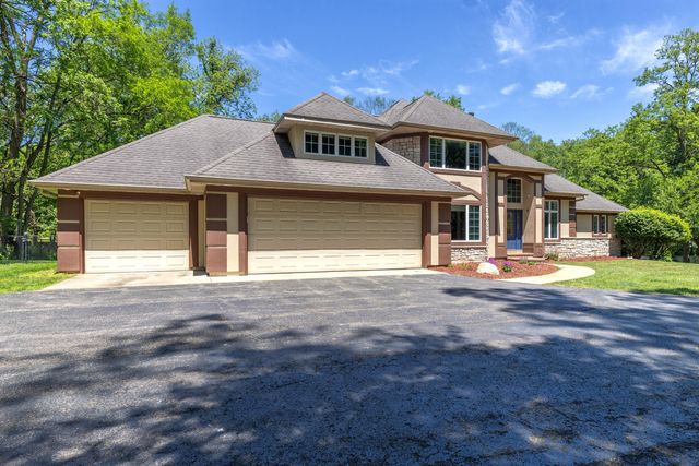 1722 W Kilgore Road, Kalamazoo City, MI 49008
