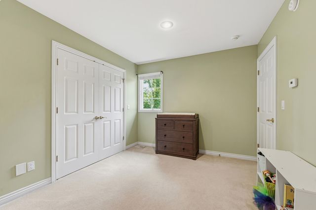 1722 W Kilgore Road, Kalamazoo City, MI 49008