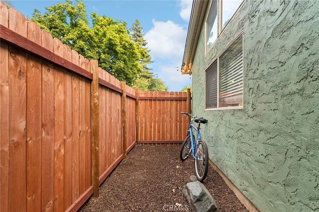 1528 Bidwell Drive, Chico, CA 95926