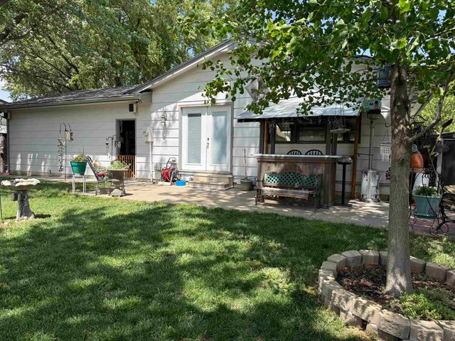 10313 W Esthner Ave, Wichita, KS 67209