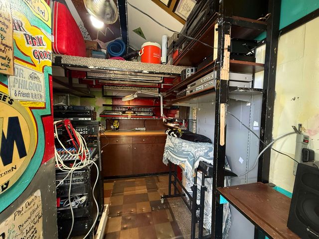 10313 W Esthner Ave, Wichita, KS 67209