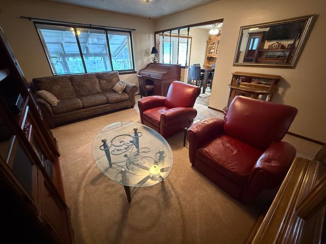10313 W Esthner Ave, Wichita, KS 67209