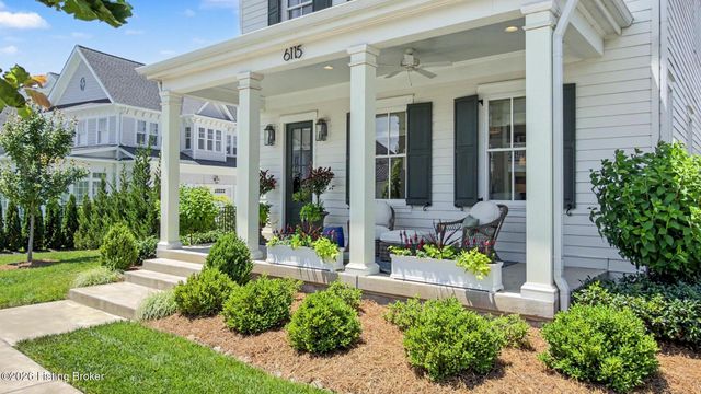 6115 Snapdragon Dr, Prospect, KY 40059