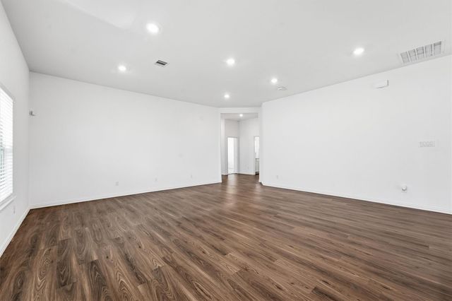 15747 Harding Bend Drive, Humble, TX 77346