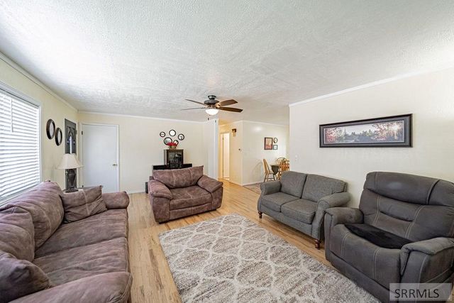 185 Spruce Street, Shelley, ID 83274