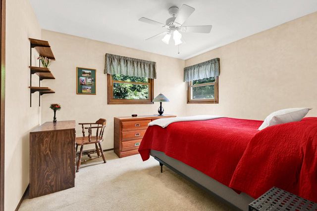 N109W20965 Mountbrooke DRIVE, Germantown, WI 53022