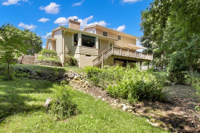 N109W20965 Mountbrooke DRIVE, Germantown, WI 53022