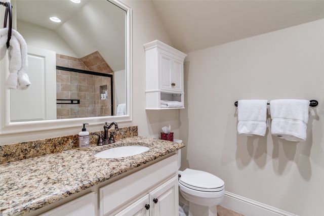 7419 Robin Road, Dallas, TX 75209