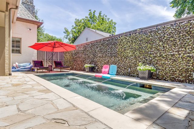 7419 Robin Road, Dallas, TX 75209