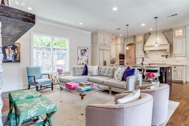 7419 Robin Road, Dallas, TX 75209