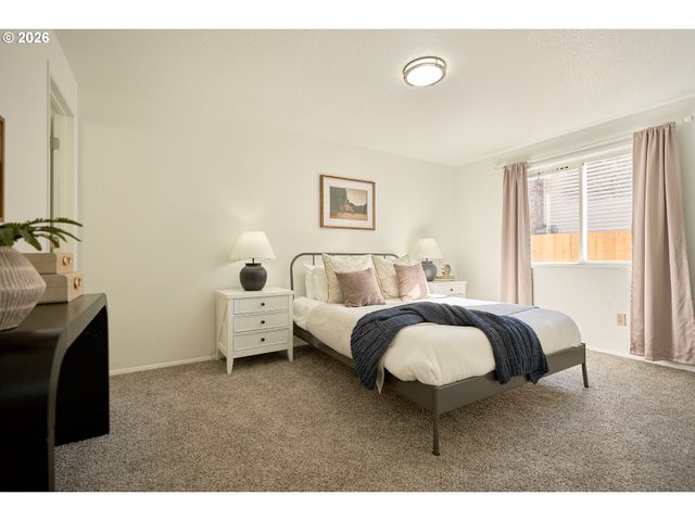 214 Ne 158th Ave, Vancouver, WA 98684