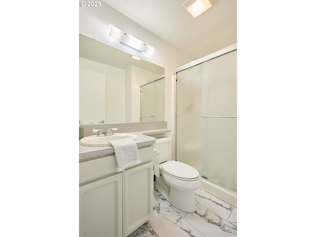 214 Ne 158th Ave, Vancouver, WA 98684