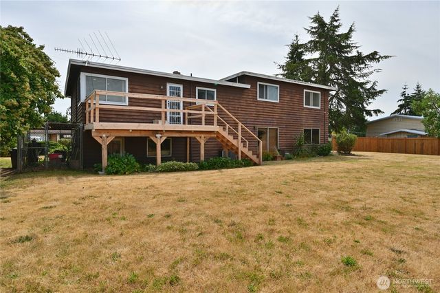 23031 19th Avenue S, Des Moines, WA 98198