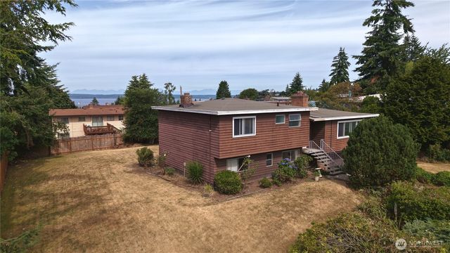 23031 19th Avenue S, Des Moines, WA 98198