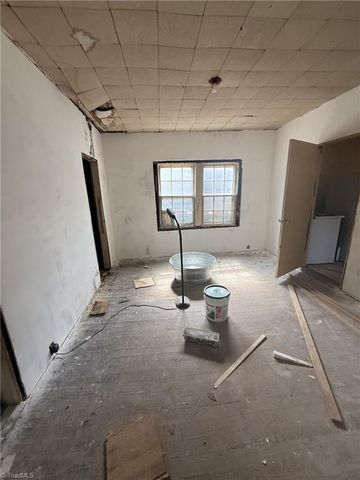 410 New Street, Kernersville, NC 27284