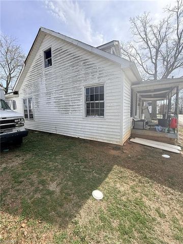 410 New Street, Kernersville, NC 27284