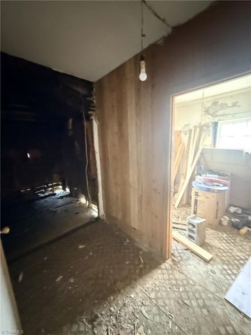 410 New Street, Kernersville, NC 27284