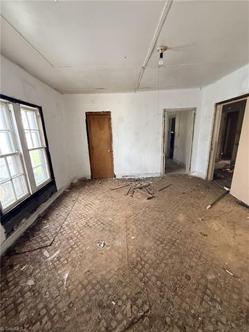 410 New Street, Kernersville, NC 27284