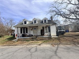 410 New Street, Kernersville, NC 27284