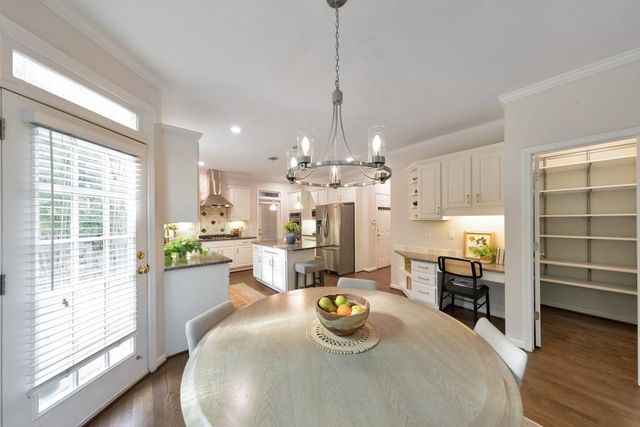 2306 Arabian Drive NE, Marietta, GA 30062