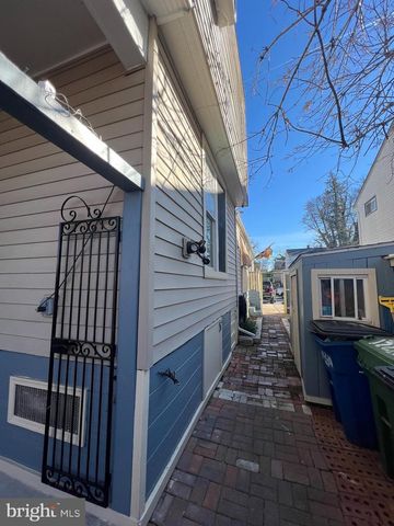 12220 CENTERHILL ST, Silver Spring, MD 20902