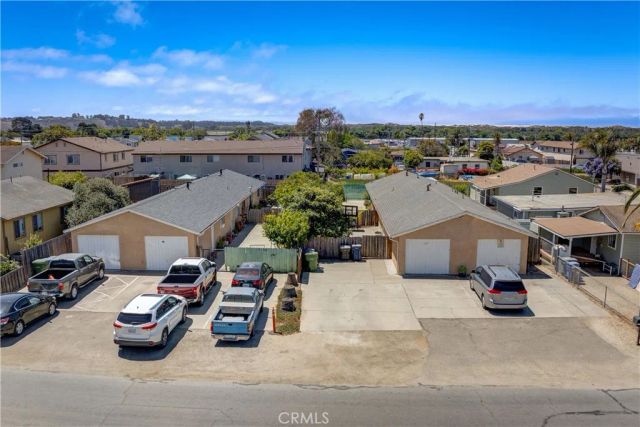 2130 Ocean Street, Oceano, CA 93445