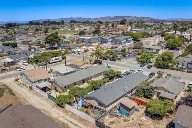 2130 Ocean Street, Oceano, CA 93445