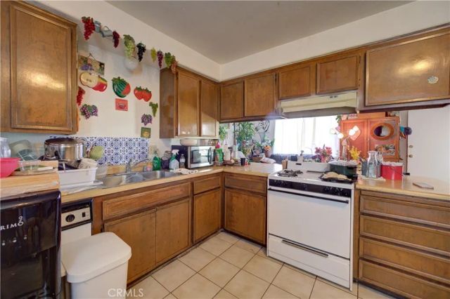 2130 Ocean Street, Oceano, CA 93445