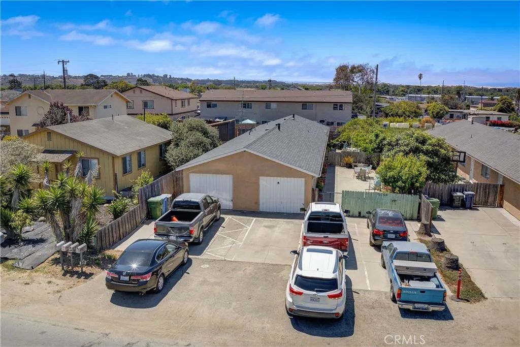 2130 Ocean Street, Oceano, CA 93445