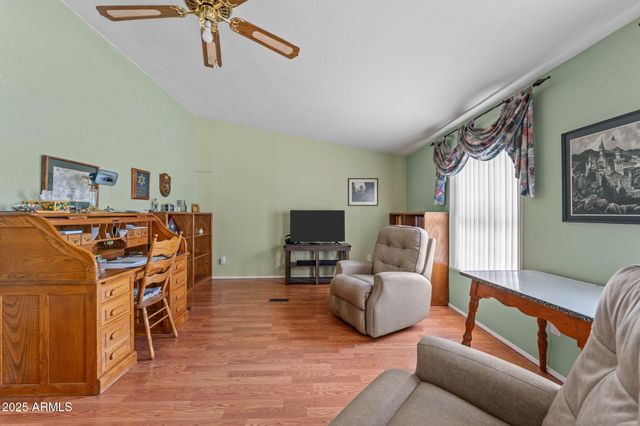 23723 W CANNON Drive, Congress, AZ 85332